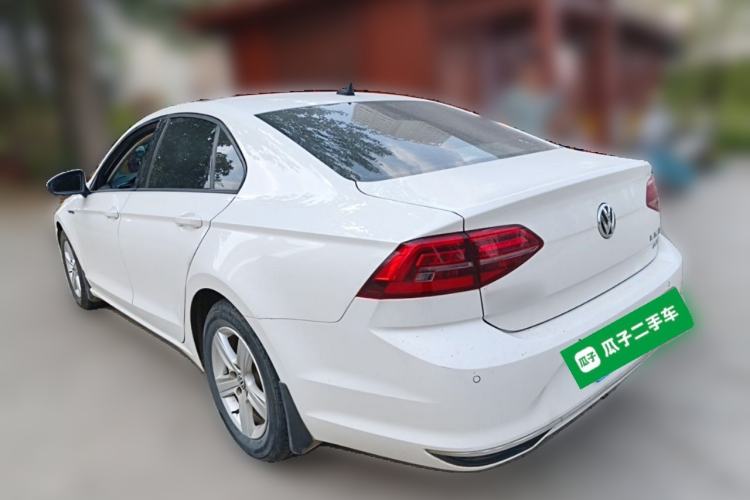 Used Volkswagen Lamando 2021 230TSI DSG Fashion Edition Rear Left 45 Deg