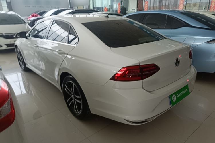 Used Volkswagen Lamando 2021 280TSI DSG Comfort Edition Rear Left 45 Deg