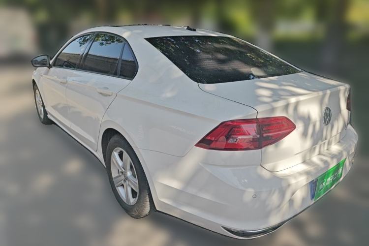 Used Volkswagen Lamando 2021 230TSI DSG Fashion Edition Rear Left 45 Deg