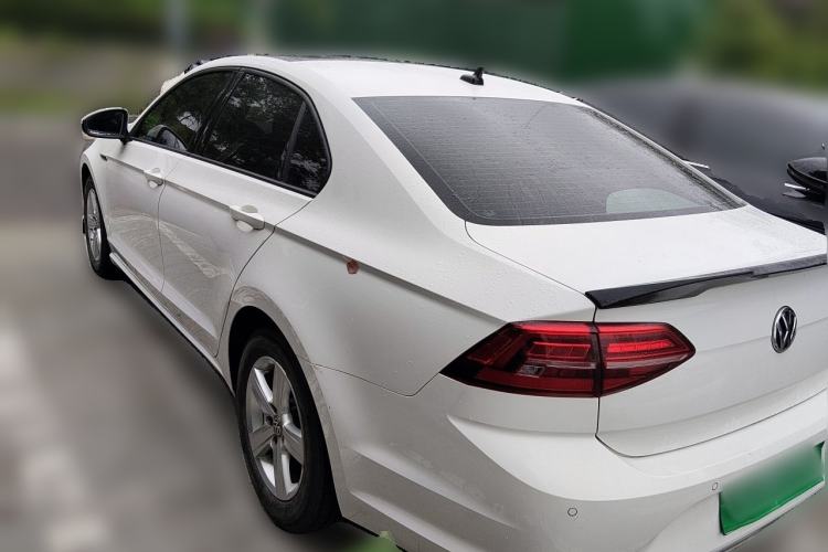 Used Volkswagen Lamando 2021 230TSI DSG Fashion Edition Rear Left 45 Deg