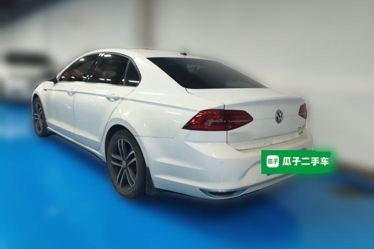 Used Volkswagen Lamando 2021 280TSI DSG Comfort Edition Rear Left 45 Deg