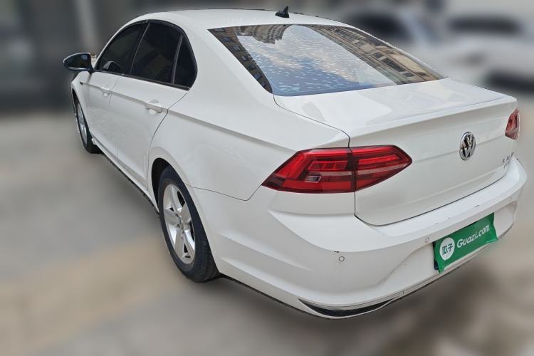 Used Volkswagen Lamando 2021 230TSI DSG Fashion Edition Rear Left 45 Deg