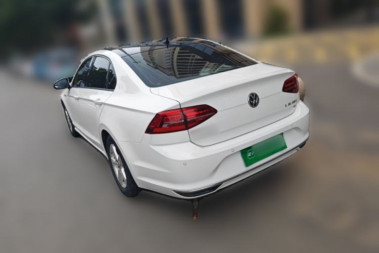 Used Volkswagen Lamando 2021 230TSI DSG Fashion Edition Rear Left 45 Deg