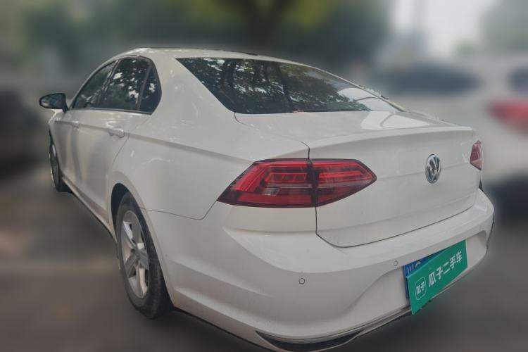 Used Volkswagen Lamando 2021 230TSI DSG Fashion Edition Rear Left 45 Deg