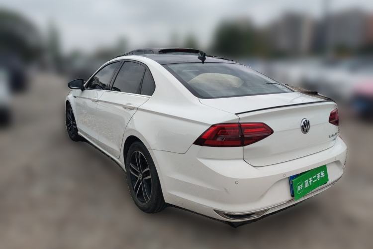Used Volkswagen Lamando 2021 280TSI DSG Comfort Edition Rear Left 45 Deg