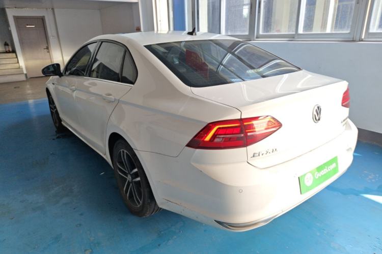 Used Volkswagen Lamando 2021 280TSI DSG Comfort Edition Rear Left 45 Deg