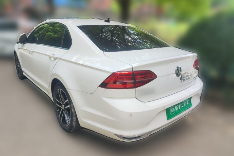 Used Volkswagen Lamando 2021 280TSI DSG Comfort Edition Rear Left 45 Deg