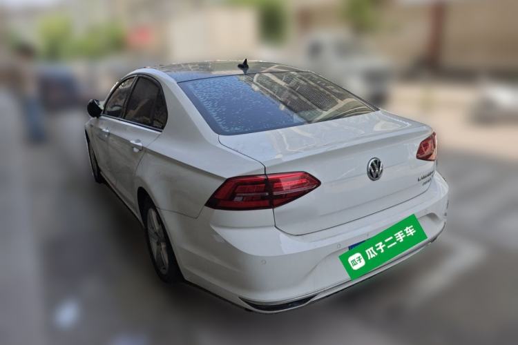 Used Volkswagen Lamando 2021 230TSI DSG Fashion Edition Rear Left 45 Deg