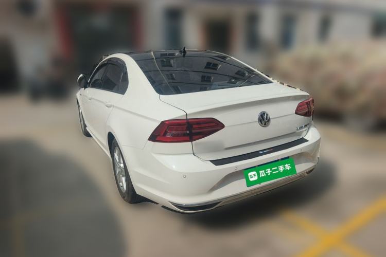 Used Volkswagen Lamando 2021 230TSI DSG Fashion Edition Rear Left 45 Deg