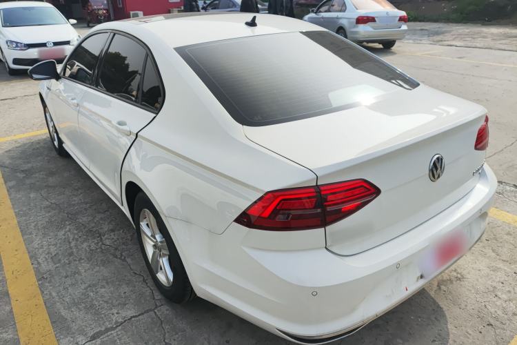 Used Volkswagen Lamando 2021 230TSI DSG Fashion Edition Rear Left 45 Deg
