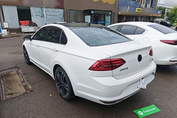Used Volkswagen Lamando 2021 280TSI DSG Comfort Edition Rear Left 45 Deg