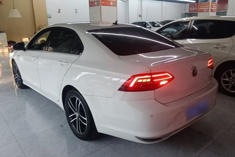 Used Volkswagen Lamando 2021 280TSI DSG Comfort Edition Rear Left 45 Deg