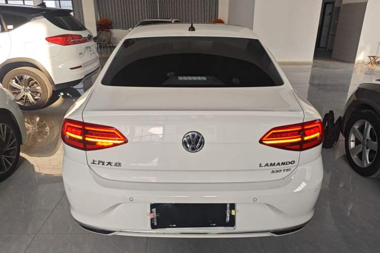 Used Volkswagen Lamando 2021 230TSI DSG Fashion Edition Rear