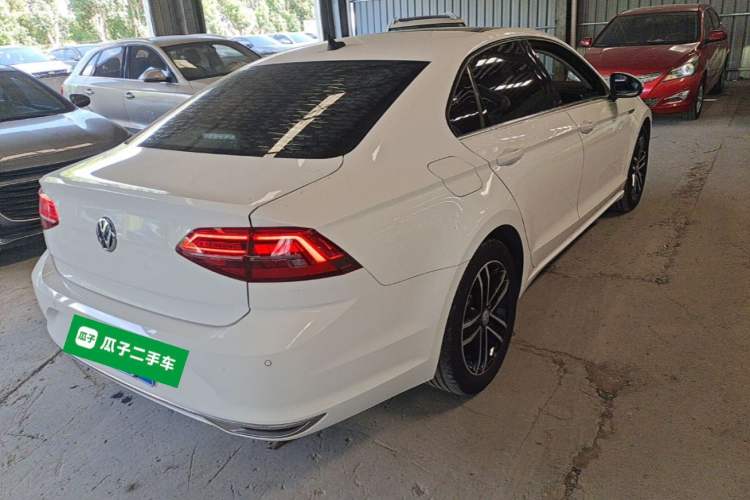 Used Volkswagen Lamando 2021 Facelift 280TSI DSG Comfort Edition (Manual Air Conditioning) Rear Right 45 Deg