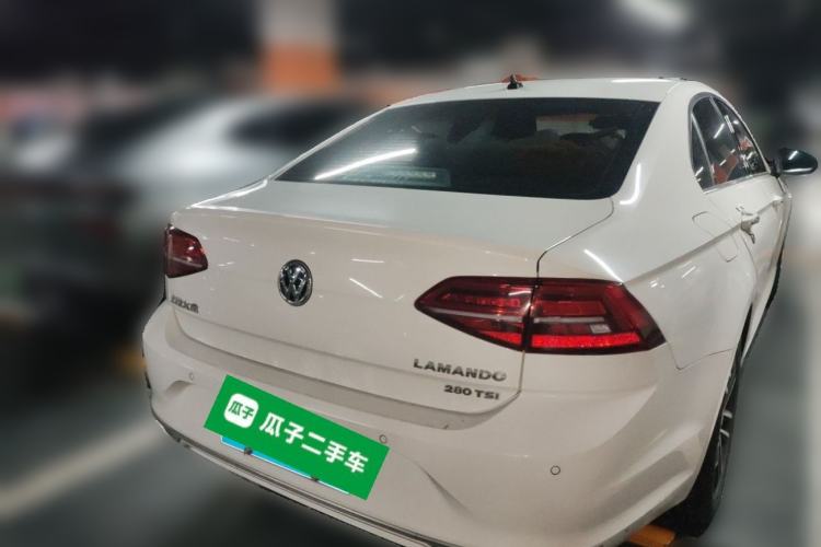 Used Volkswagen Lamando 2021 280TSI DSG Comfort Edition Rear Right 45 Deg