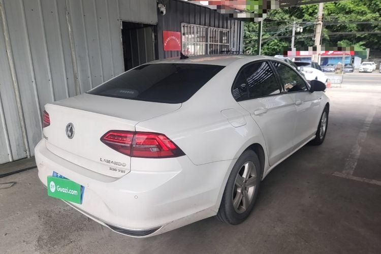 Used Volkswagen Lamando 2021 230TSI DSG Fashion Edition Rear Right 45 Deg