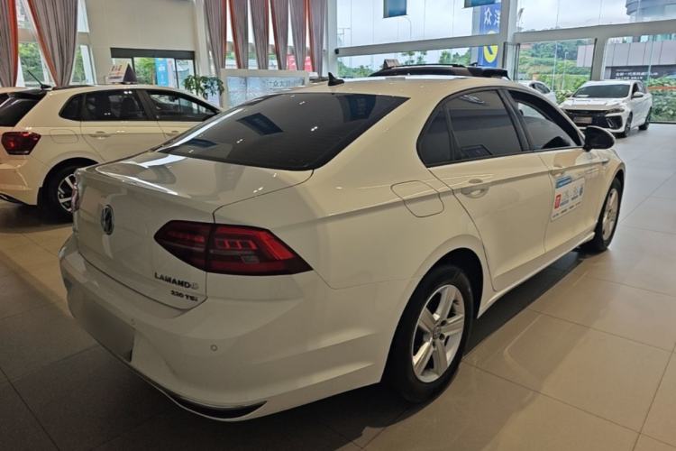 Used Volkswagen Lamando 2021 230TSI DSG Fashion Edition Rear Right 45 Deg