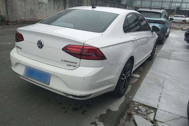 Used Volkswagen Lamando 2021 280TSI DSG Comfort Edition Rear Right 45 Deg