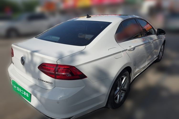 Used Volkswagen Lamando 2021 230TSI DSG Fashion Edition Rear Right 45 Deg