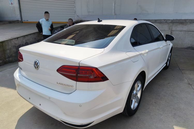Used Volkswagen Lamando 2021 230TSI DSG Fashion Edition Rear Right 45 Deg