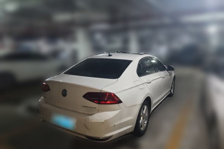 Used Volkswagen Lamando 2021 230TSI DSG Fashion Edition Rear Right 45 Deg