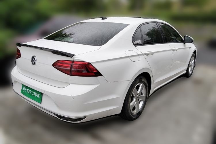 Used Volkswagen Lamando 2021 230TSI DSG Fashion Edition Rear Right 45 Deg