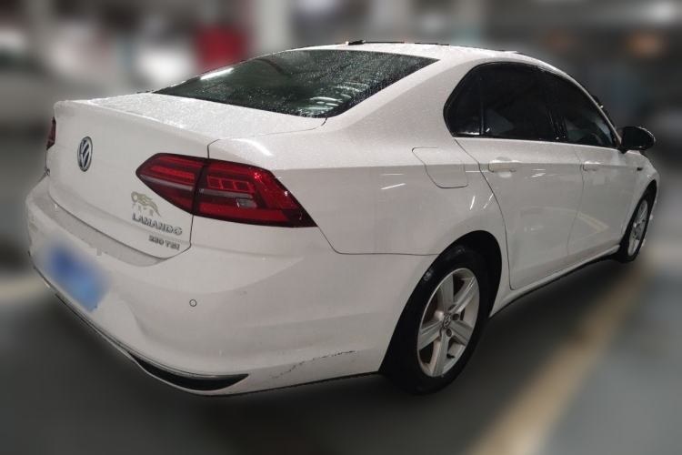 Used Volkswagen Lamando 2021 230TSI DSG Fashion Edition Rear Right 45 Deg
