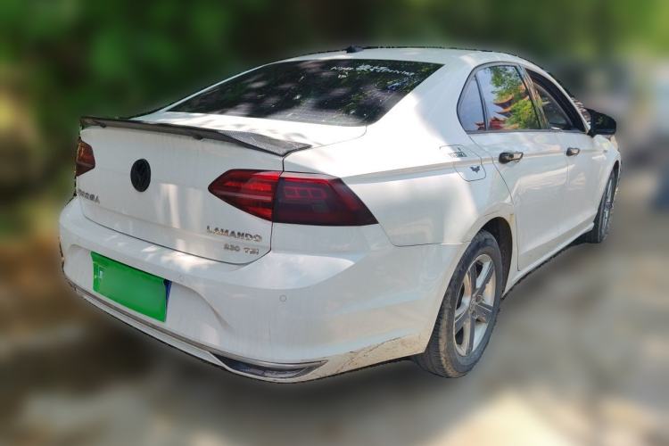 Used Volkswagen Lamando 2021 230TSI DSG Fashion Edition Rear Right 45 Deg