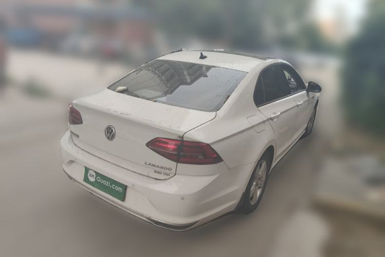 Used Volkswagen Lamando 2021 230TSI DSG Fashion Edition Rear Right 45 Deg