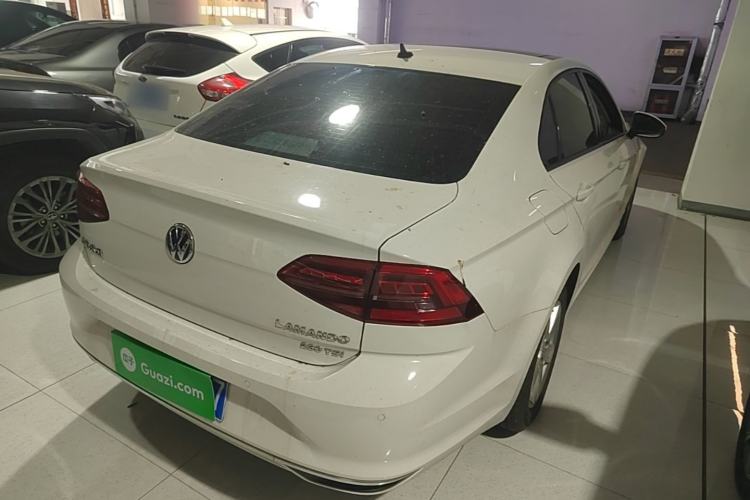 Used Volkswagen Lamando 2021 230TSI DSG Fashion Edition Rear Right 45 Deg
