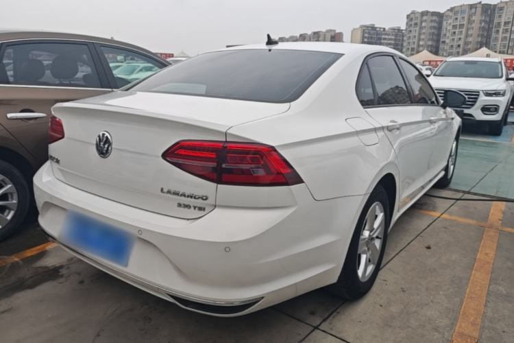 Used Volkswagen Lamando 2021 230TSI DSG Fashion Edition Rear Right 45 Deg