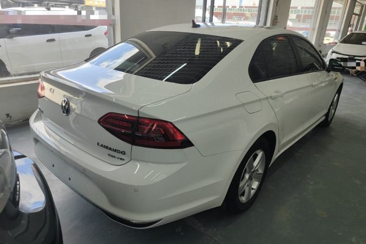 Used Volkswagen Lamando 2021 230TSI DSG Fashion Edition Rear Right 45 Deg