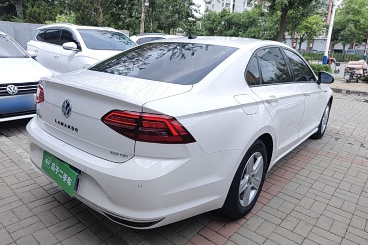 Used Volkswagen Lamando 2021 230TSI DSG Fashion Edition Rear Right 45 Deg
