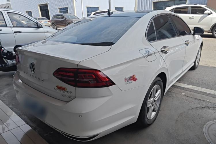 Used Volkswagen Lamando 2021 230TSI DSG Fashion Edition Rear Right 45 Deg