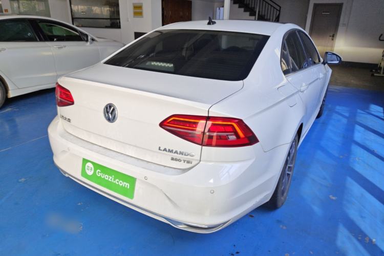 Used Volkswagen Lamando 2021 280TSI DSG Comfort Edition Rear Right 45 Deg