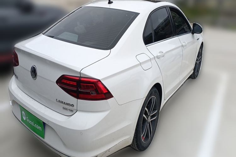 Used Volkswagen Lamando 2021 280TSI DSG Comfort Edition Rear Right 45 Deg