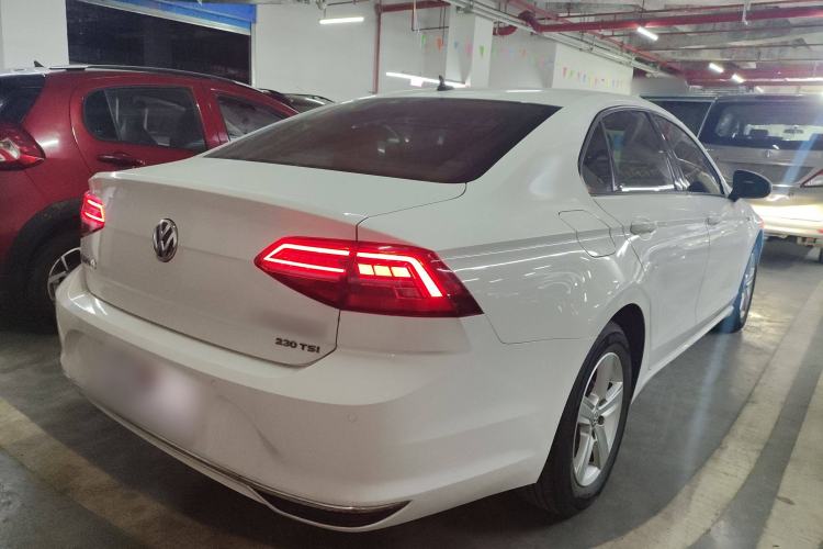 Used Volkswagen Lamando 2021 230TSI DSG Fashion Edition Rear Right 45 Deg