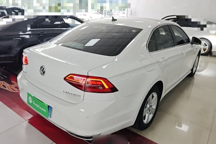 Used Volkswagen Lamando 2021 230TSI DSG Fashion Edition Rear Right 45 Deg