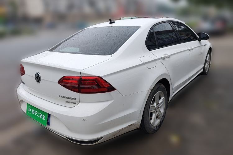 Used Volkswagen Lamando 2021 230TSI DSG Fashion Edition Rear Right 45 Deg