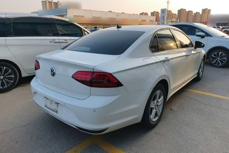 Used Volkswagen Lamando 2021 230TSI DSG Fashion Edition Rear Right 45 Deg