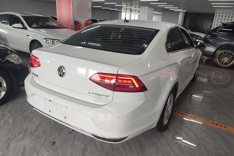 Used Volkswagen Lamando 2021 230TSI DSG Fashion Edition Rear Right 45 Deg