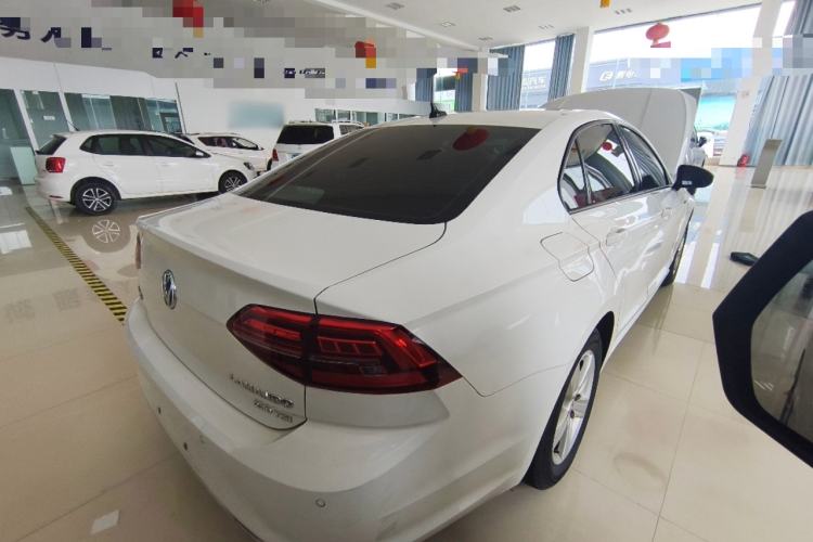 Used Volkswagen Lamando 2021 230TSI DSG Fashion Edition Rear Right 45 Deg
