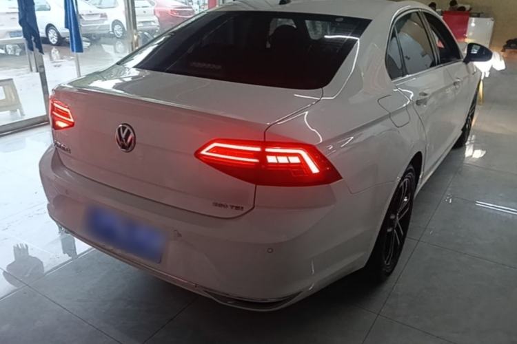 Used Volkswagen Lamando 2021 280TSI DSG Comfort Edition Rear Right 45 Deg