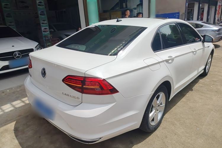 Used Volkswagen Lamando 2021 230TSI DSG Fashion Edition Rear Right 45 Deg