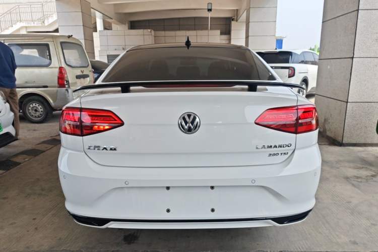 Used Volkswagen Lamando 2021 280TSI DSG Comfort Edition Rear