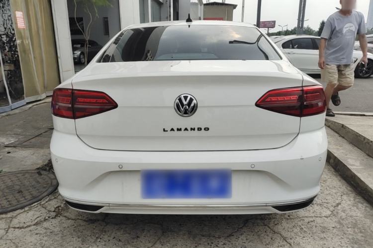 Used Volkswagen Lamando 2021 230TSI DSG Fashion Edition Rear