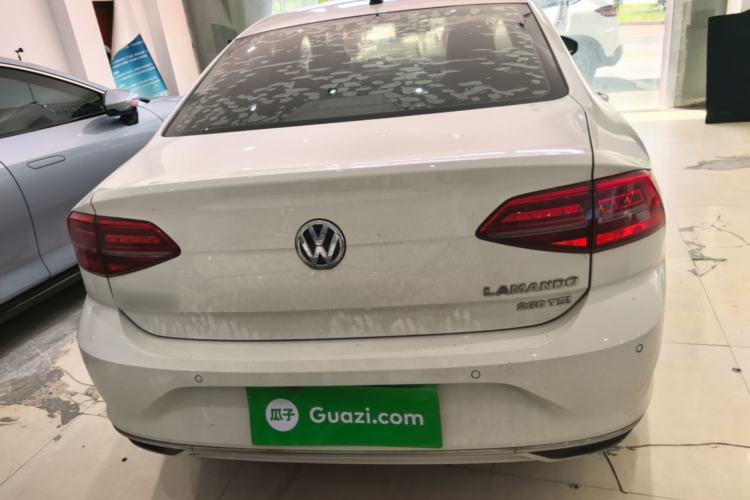 Used Volkswagen Lamando 2021 230TSI DSG Fashion Edition Rear