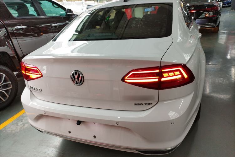 Used Volkswagen Lamando 2021 230TSI DSG Fashion Edition Rear