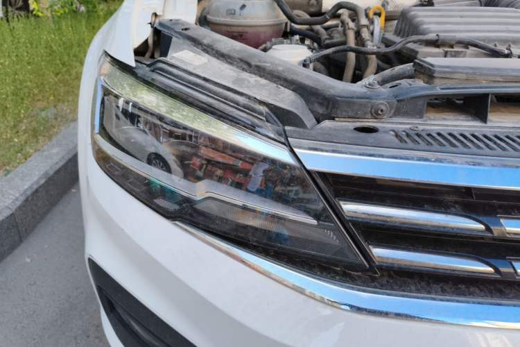 Used Volkswagen Lamando 2021 230TSI DSG Fashion Edition Right Front Headlight