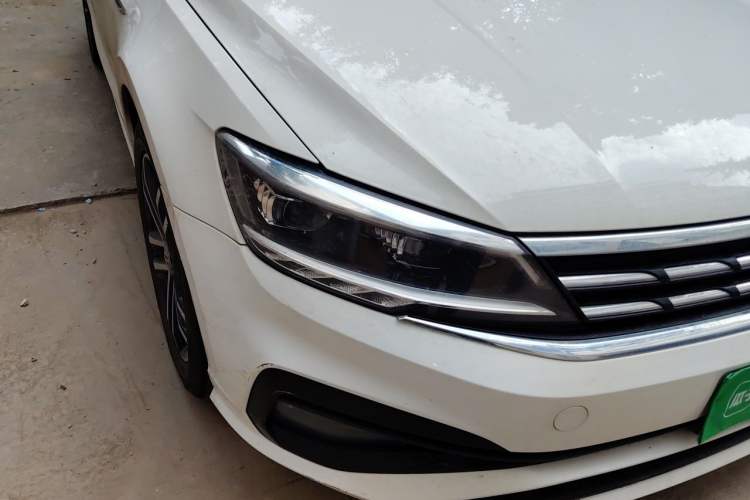 Used Volkswagen Lamando 2021 280TSI DSG Comfort Edition Right Front Headlight